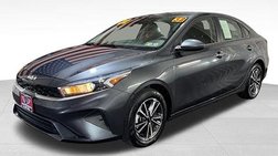 2022 Kia Forte FE