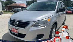 2009 Volkswagen Routan S