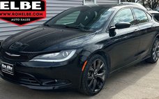 2016 Chrysler 200 S