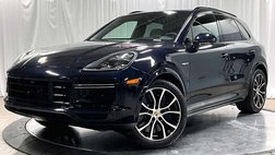 2023 Porsche Cayenne Turbo S E-Hybrid