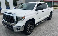 2018 Toyota Tundra SR5