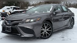 2022 Toyota Camry Hybrid SE