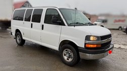 2017 Chevrolet Express LT 2500
