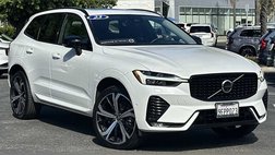 2023 Volvo XC60 B5 Ultimate Dark Theme