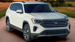 2025 Volkswagen Atlas SE