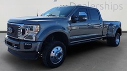 2022 Ford F-450 Super Duty Platinum