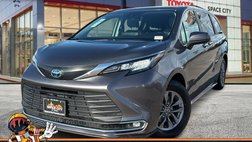 2023 Toyota Sienna XLE