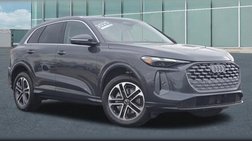 2025 Audi Q5 quattro Premium TFSI