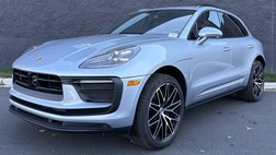 2025 Porsche Macan T