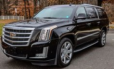2018 Cadillac Escalade ESV Luxury