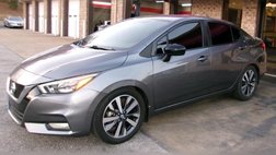 2020 Nissan Versa SR