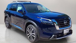 2025 Nissan Pathfinder Platinum