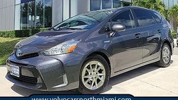 2016 Toyota Prius v Three