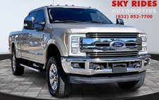 2017 Ford Super Duty F-250 Lariat