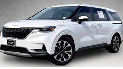 2023 Kia Carnival EX
