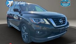 2017 Nissan Pathfinder Platinum