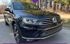 2017 Volkswagen Touareg V6 Wolfsburg