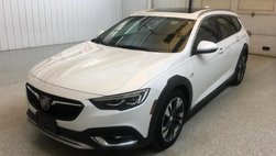 2018 Buick Regal TourX Essence