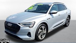 2022 Audi e-tron quattro Premium