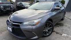 2017 Toyota Camry XSE