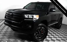 2017 Toyota Land Cruiser Base
