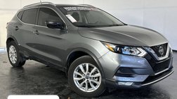 2022 Nissan Rogue Sport SV