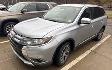2016 Mitsubishi Outlander SE