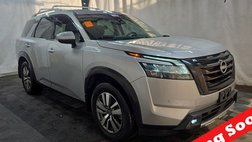 2023 Nissan Pathfinder SL