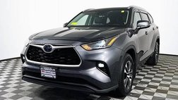2022 Toyota Highlander Hybrid XLE