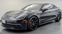 2018 Porsche Panamera 4