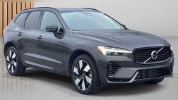 2024 Volvo XC60 Recharge T8 Plus Dark Theme