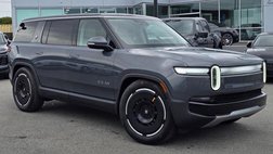 2025 Rivian R1S Adventure