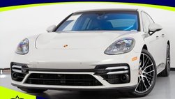 2022 Porsche Panamera Turbo S
