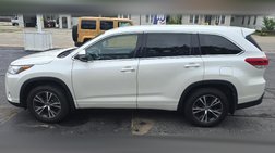 2018 Toyota Highlander LE