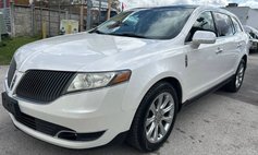 2013 Lincoln MKT Base