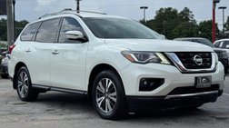 2017 Nissan Pathfinder SV