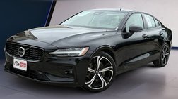 2024 Volvo S60 B5 Plus Dark Theme