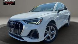 2022 Audi Q3 quattro S line Prem Plus 45 TFSI