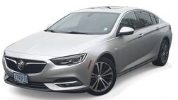 2018 Buick Regal Sportback Essence