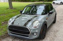 2017 MINI Hardtop Cooper