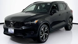 2022 Volvo XC40 T5 R-Design
