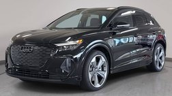 2026 Audi Q4 e-tron quattro Premium Plus 55