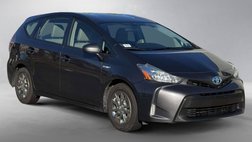 2016 Toyota Prius v Five