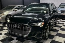 2020 Audi Q3 quattro S line Prem Plus 45 TFSI