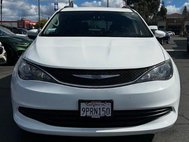 2020 Chrysler Voyager LXi