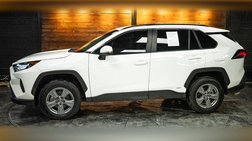2022 Toyota RAV4 Hybrid LE