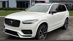 2023 Volvo XC90 Recharge T8 Plus Dark Theme