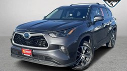2022 Toyota Highlander Hybrid XLE