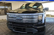 2022 Ford F-150 Lightning Lariat