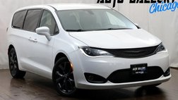 2020 Chrysler Pacifica Touring